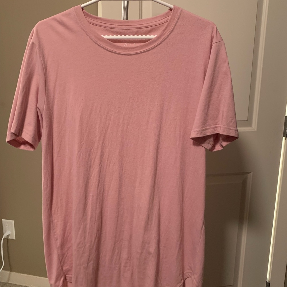 Kuwallatee tee T-shirt